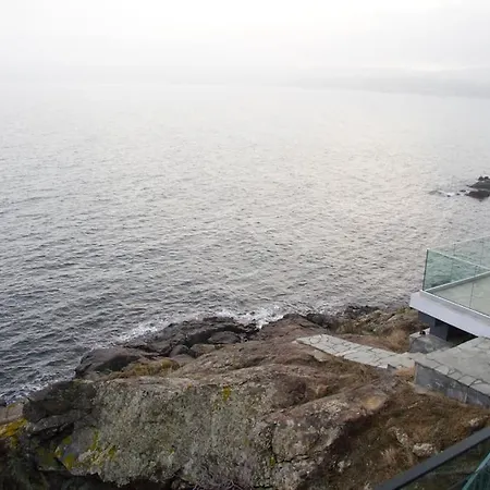 Modern Waterfront 1br With Ac Sozopol