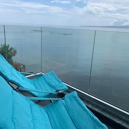 Modern Waterfront 1br With Ac *