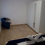 Modern Waterfront 1br With Ac Apartament *